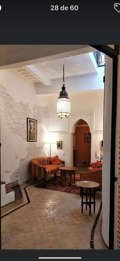 Riad Privatise Jusqu A 5 Personnes A 5 Minutes Place Jemma El Fna Loue Avec Menage Et Petit Dejeuner Compris Marrakesch Exterior foto