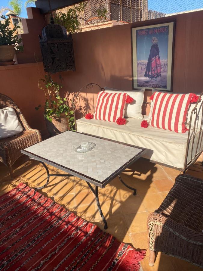 Riad Privatise Jusqu A 5 Personnes A 5 Minutes Place Jemma El Fna Loue Avec Menage Et Petit Dejeuner Compris Marrakesch Exterior foto